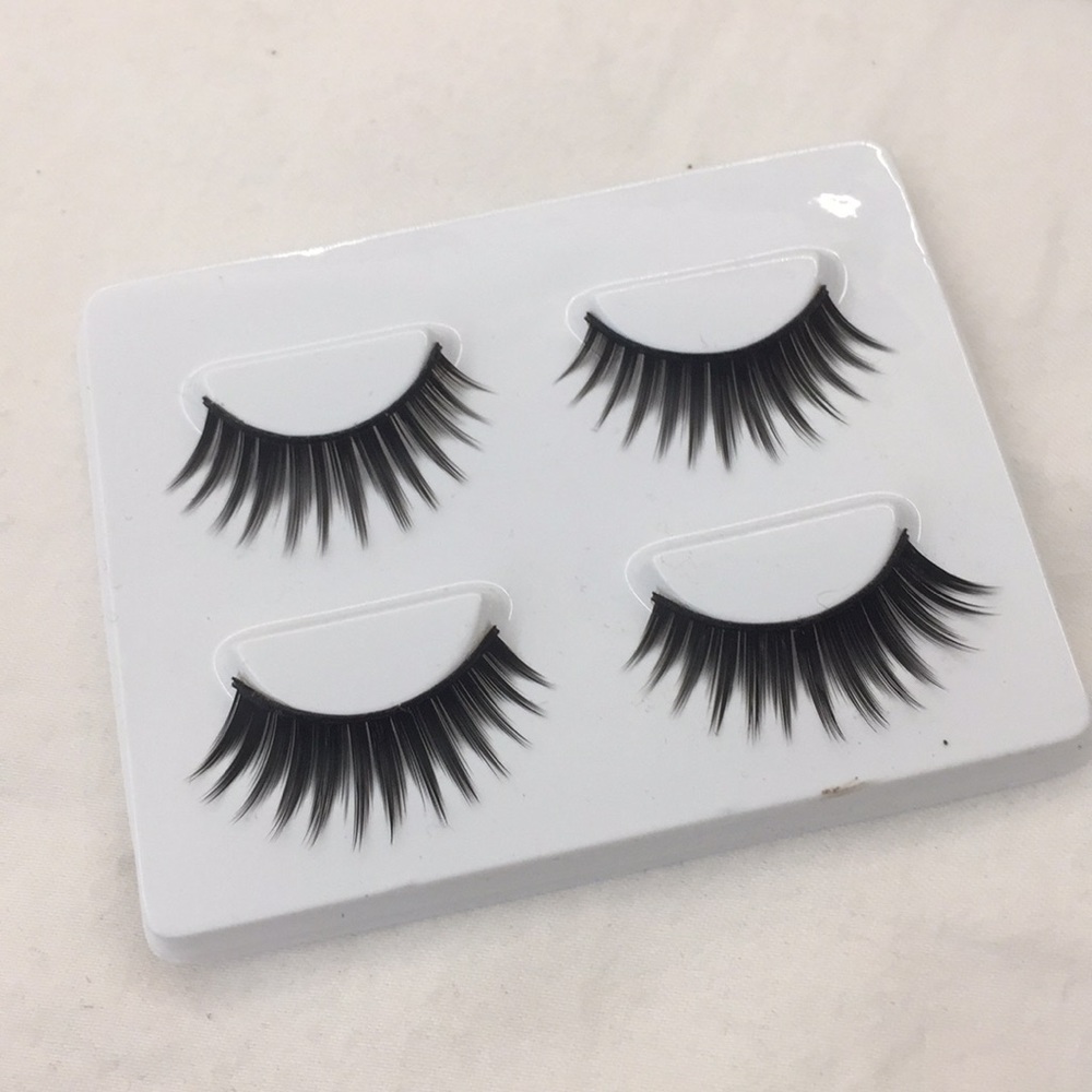 Eyelashes